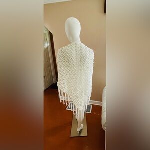 Handmade crochet shawl, one size, color cream.